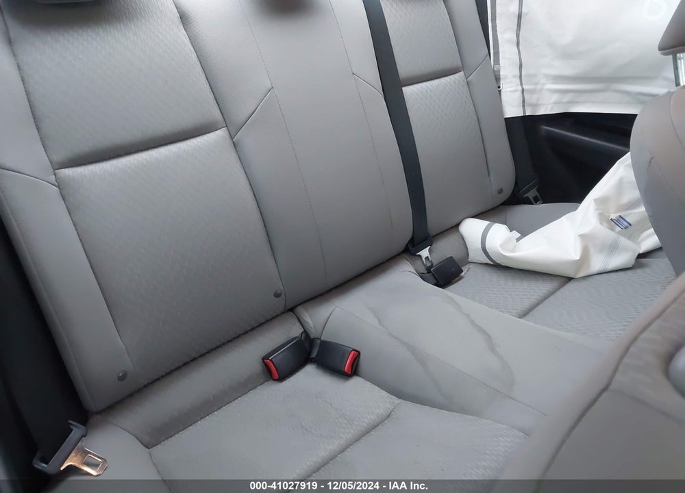 2014 HONDA CIVIC VIN: 2HGFG3B52EH502111