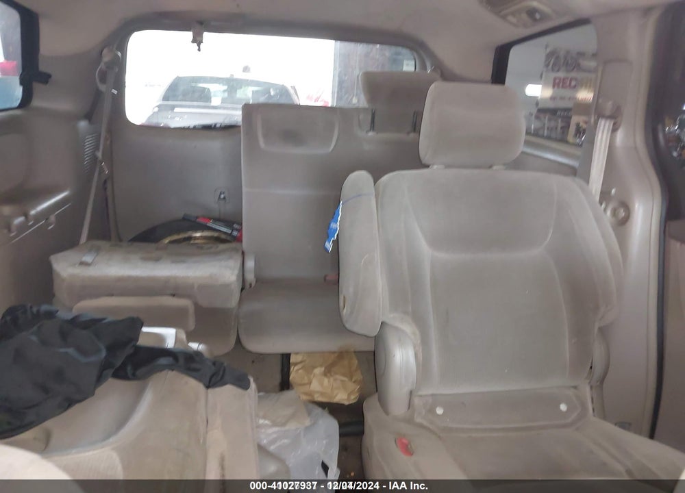 2005 TOYOTA SIENNA LE VIN: 5TDZA23C35S287683