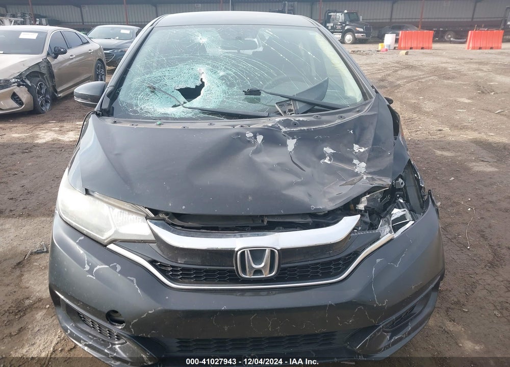 2018 HONDA FIT LX VIN: 3HGGK5H46JM703972