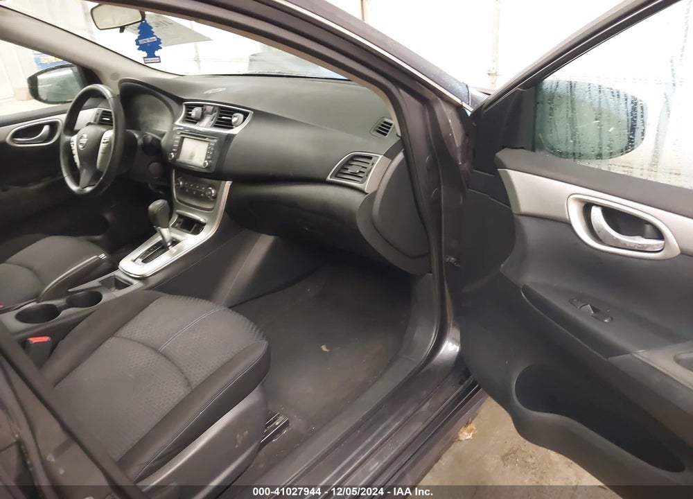 2013 NISSAN SENTRA SR VIN: 3N1AB7AP9DL706446