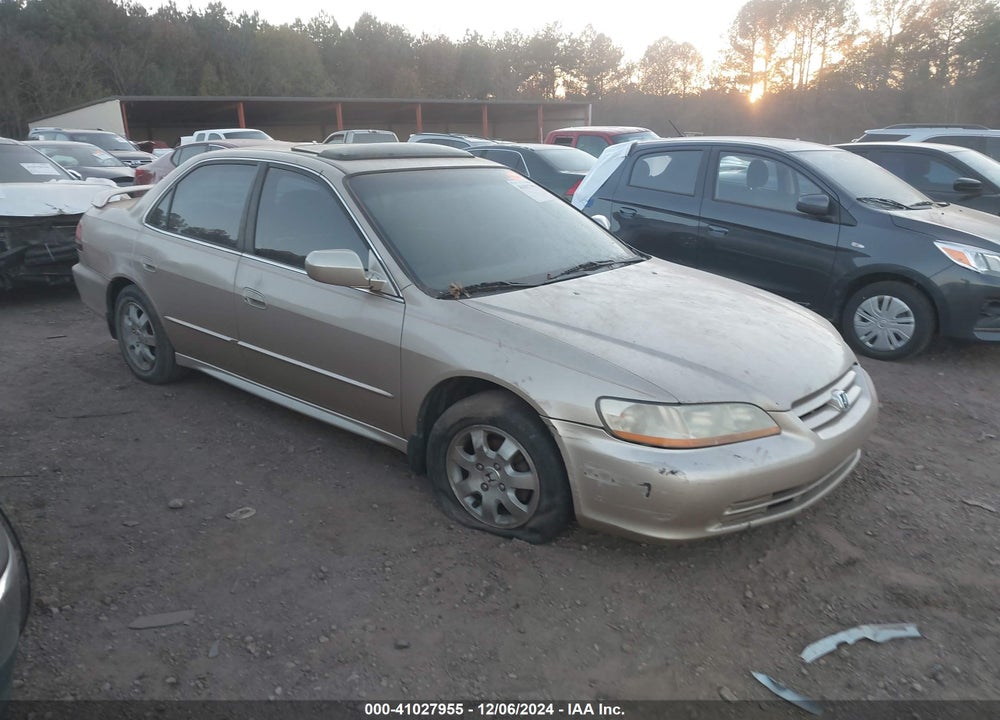 2001 HONDA ACCORD 2.3 EX VIN: 1HGCG566X1A052055
