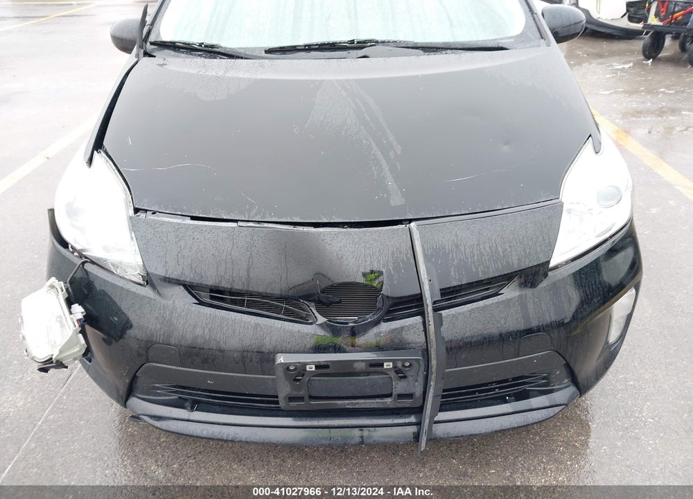 2015 TOYOTA PRIUS VIN: JTDKN3DU5F1945070