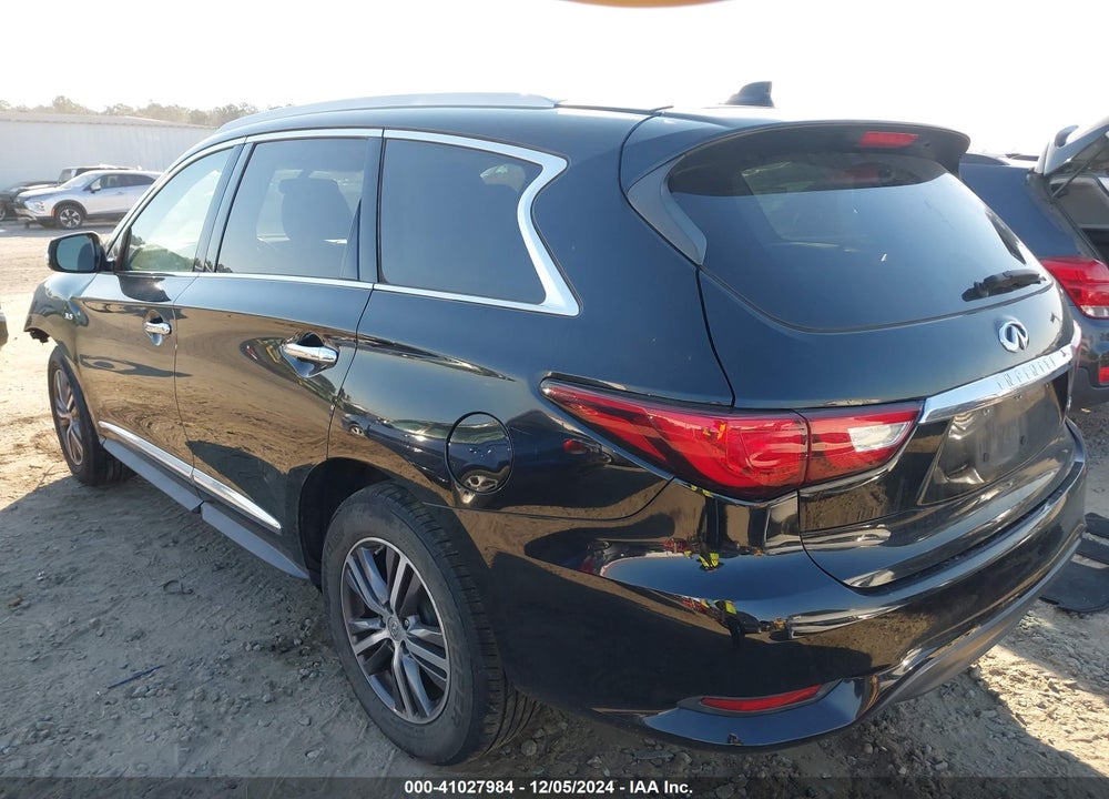 2017 INFINITI QX60 VIN: 5N1DL0MM5HC556719