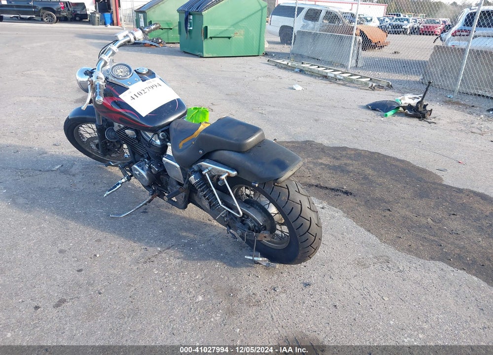 2005 HONDA VT750 DC VIN: JH2RC44585M804775