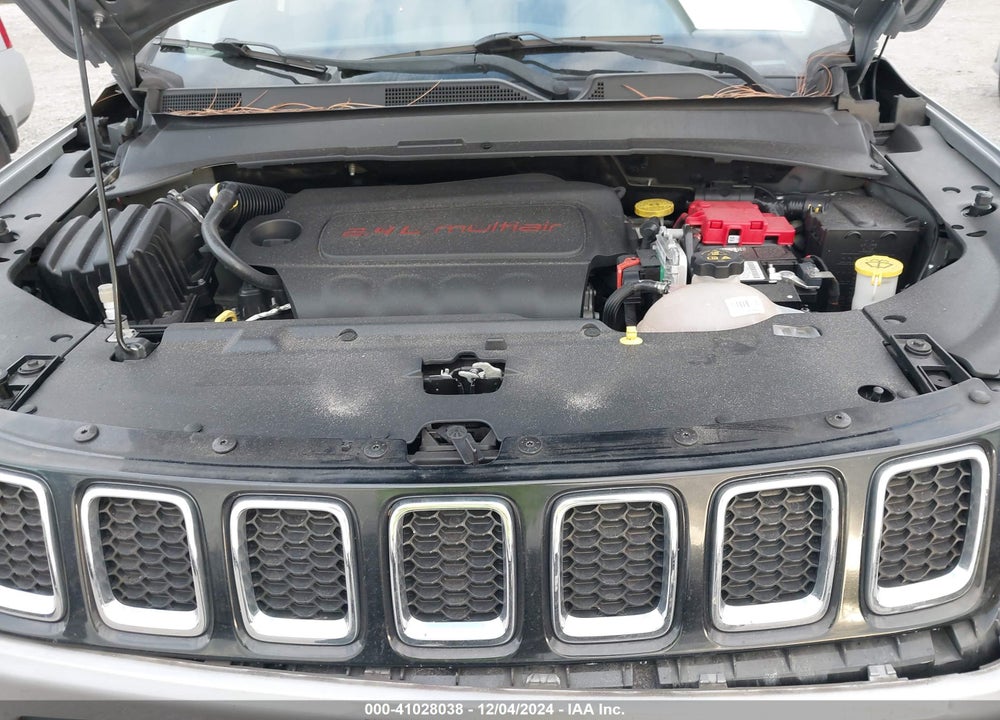 2019 JEEP COMPASS LATITUDE FWD VIN: 3C4NJCBB9KT686242