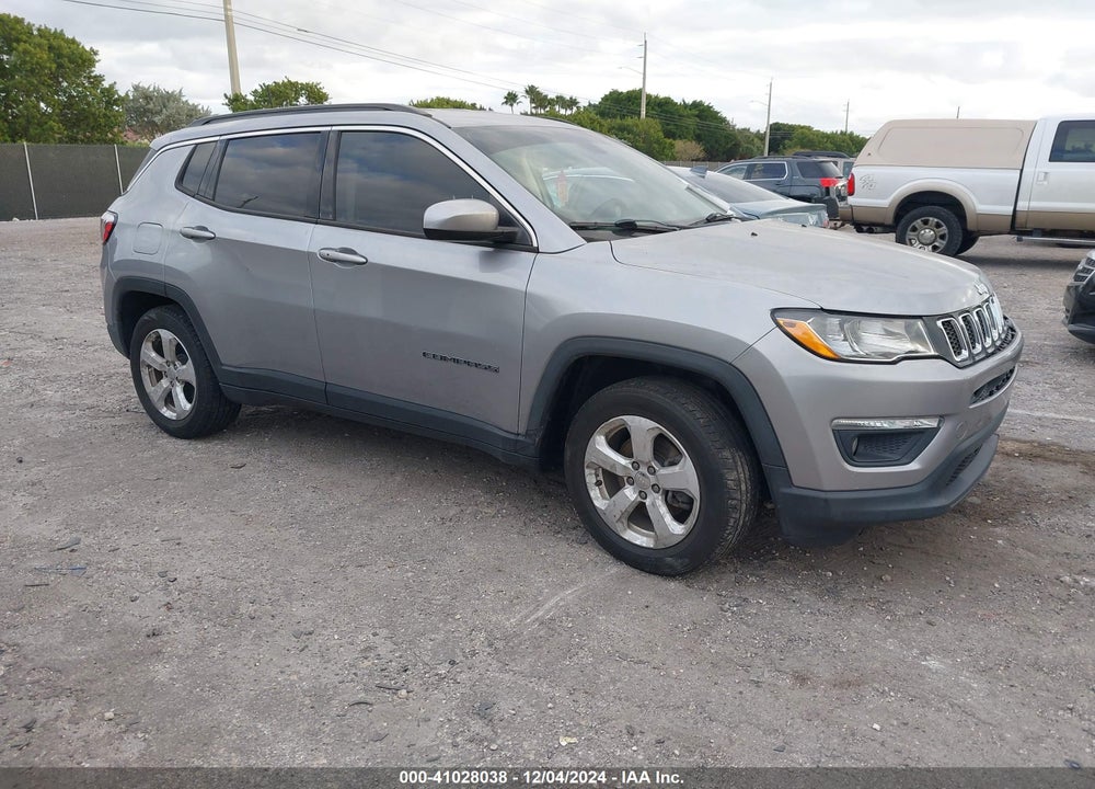 2019 JEEP COMPASS LATITUDE FWD VIN: 3C4NJCBB9KT686242