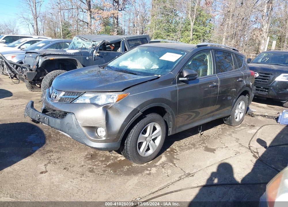 2013 TOYOTA RAV4 XLE VIN: JTMRFREVXD5007805