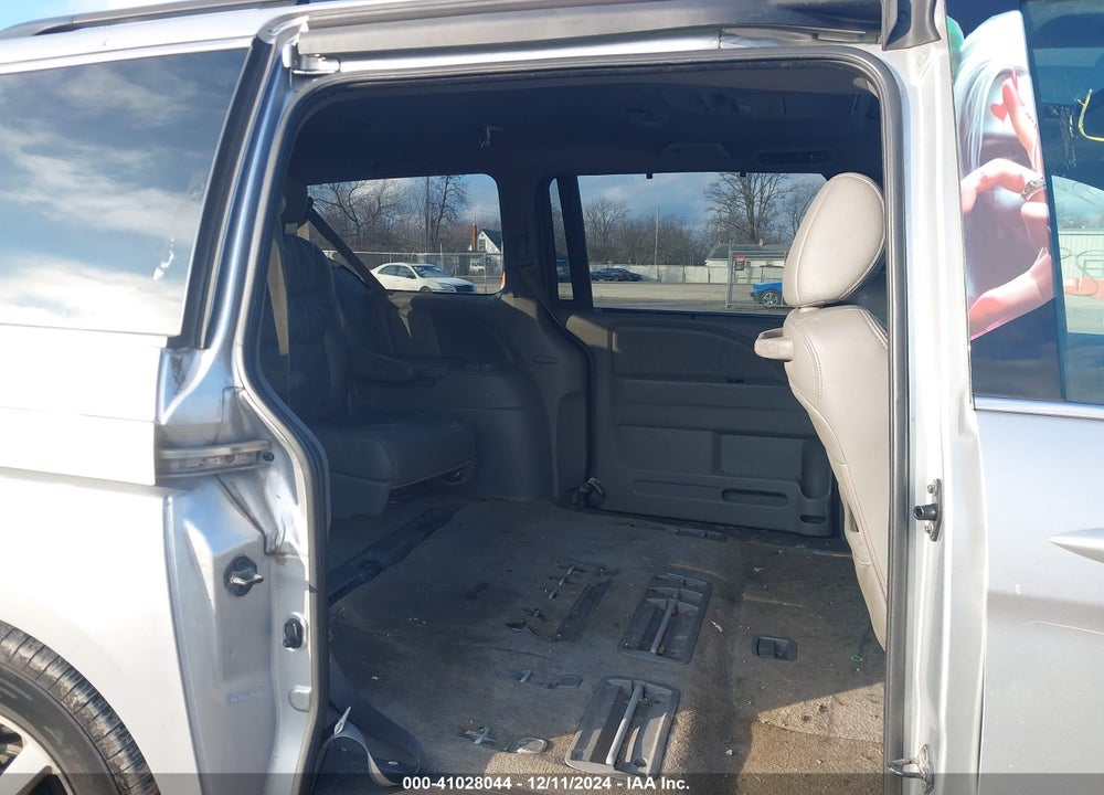 2010 HONDA ODYSSEY EX-L VIN: 5FNRL3H78AB077039