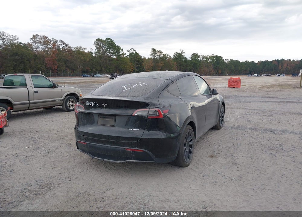2020 TESLA MODEL Y LONG RANGE DUAL MOTOR ALL-WHEEL DRIVE VIN: 5YJYGDEE4LF040906