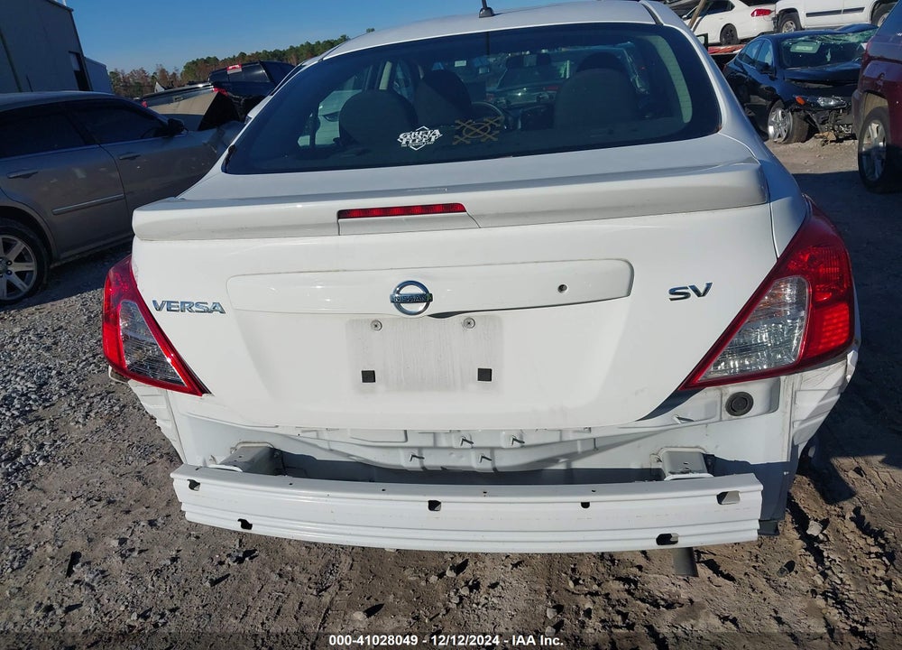 2018 NISSAN VERSA 1.6 SV VIN: 3N1CN7AP7JL845552