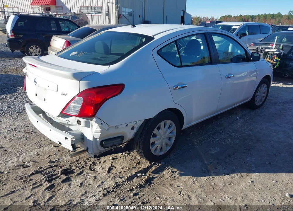 2018 NISSAN VERSA 1.6 SV VIN: 3N1CN7AP7JL845552