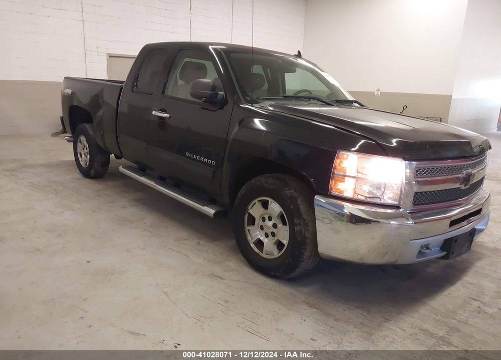 2013 CHEVROLET SILVERADO 1500 LT VIN: 1GCRKSE71DZ164832