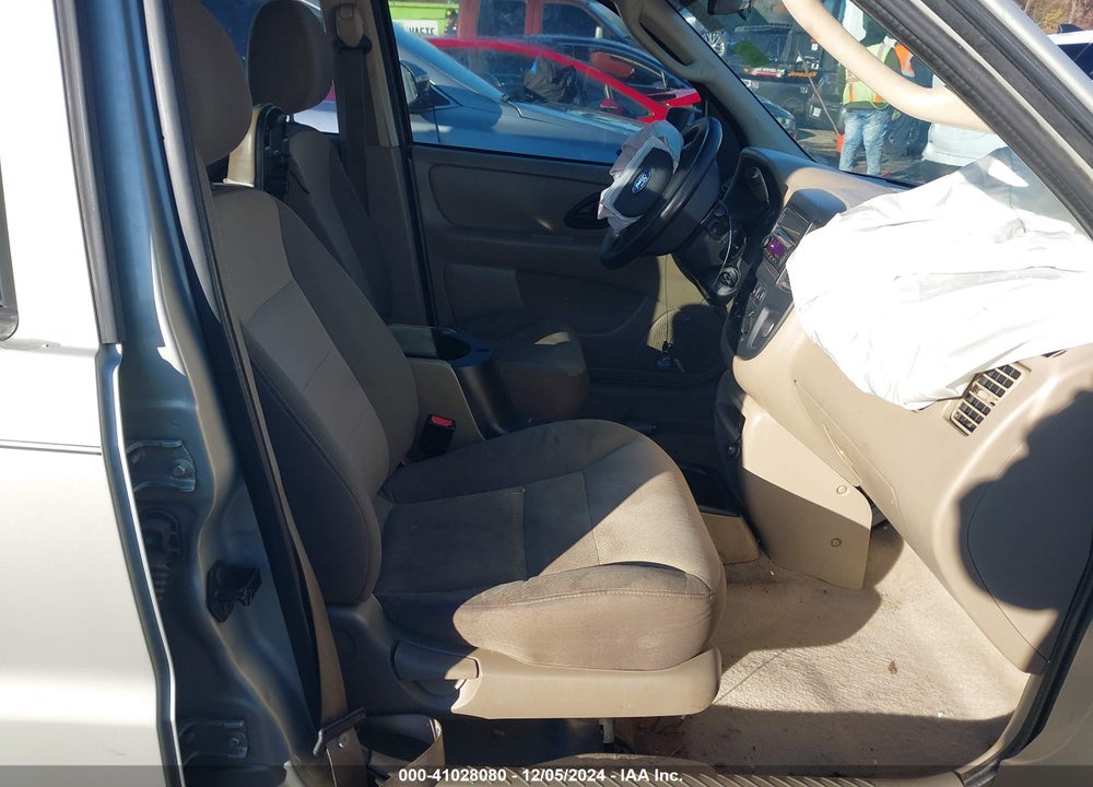 2003 FORD ESCAPE XLS VIN: 1FMYU02183KC35294