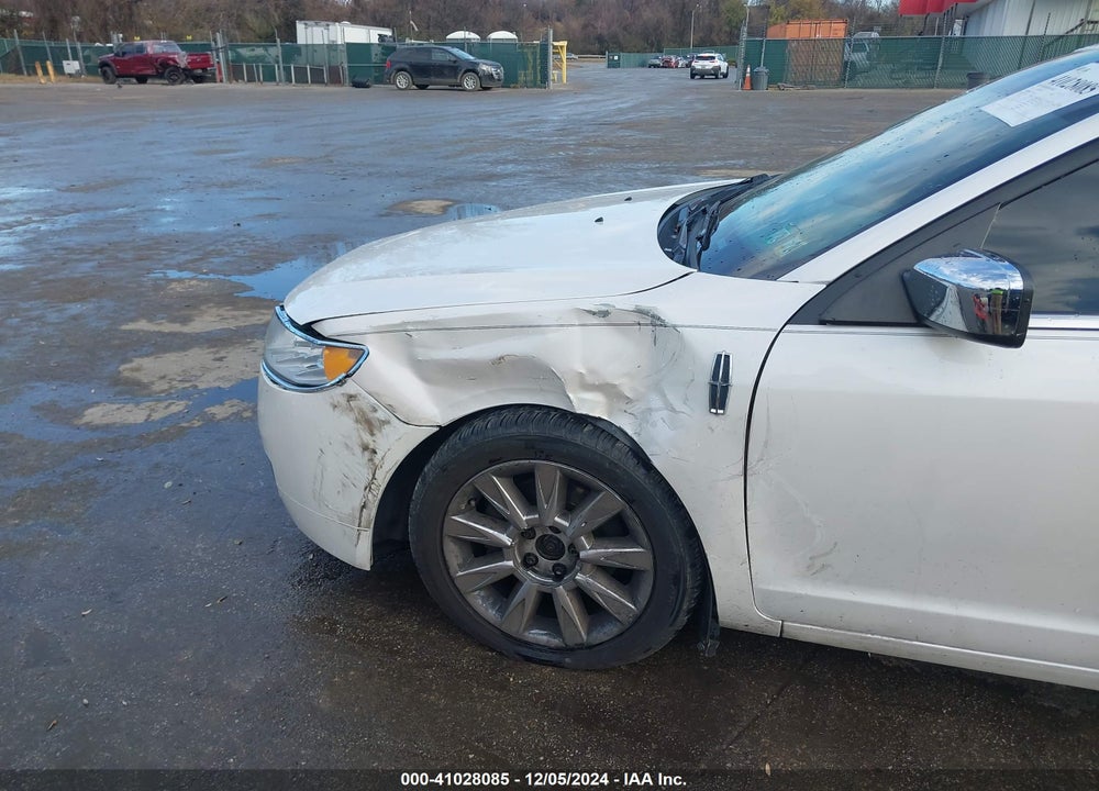 2012 LINCOLN MKZ VIN: 3LNHL2JC9CR812072