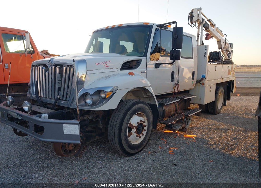 2009 INTERNATIONAL 7000 7400 VIN: 1HTWCAAN89J054996