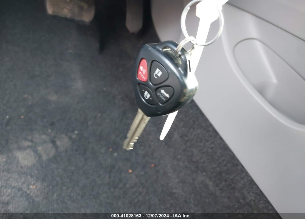 2009 TOYOTA COROLLA LE VIN: JTDBL40E299047025
