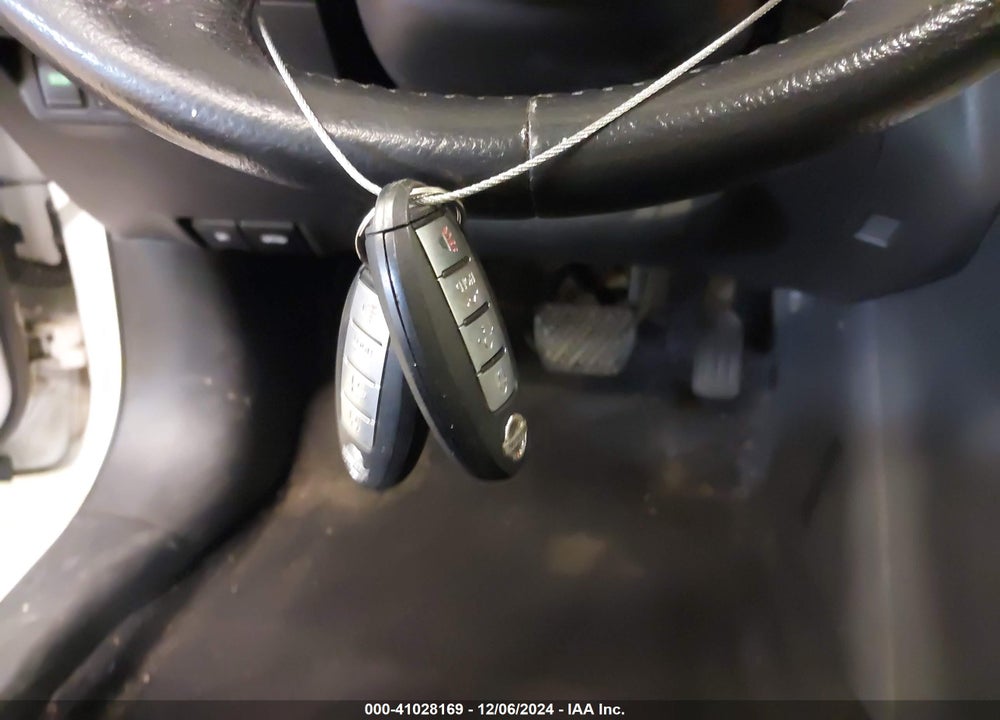 2015 NISSAN SENTRA SV VIN: 3N1AB7AP7FY328083