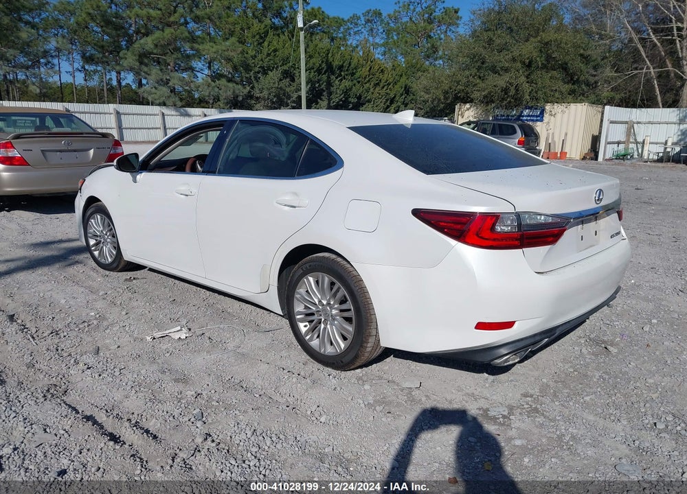 2016 LEXUS ES 350 VIN: JTHBK1GG3G2228809