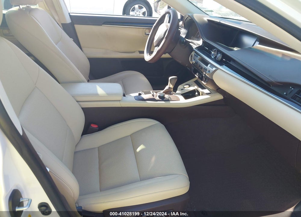 2016 LEXUS ES 350 VIN: JTHBK1GG3G2228809