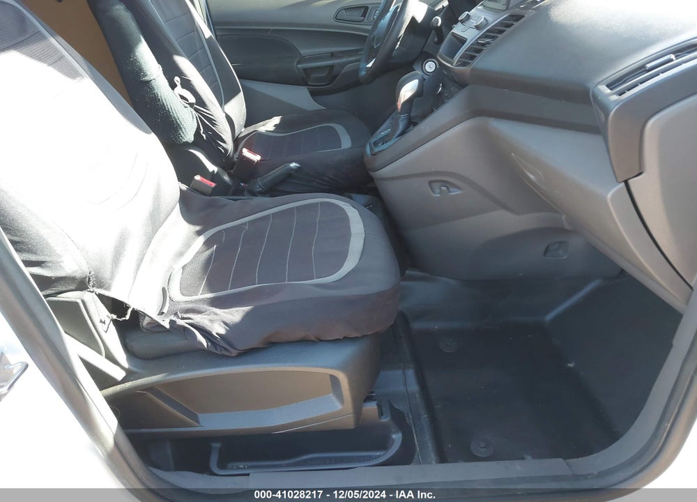 2019 FORD TRANSIT CONNECT XL VIN: NM0LS7E28K1405267