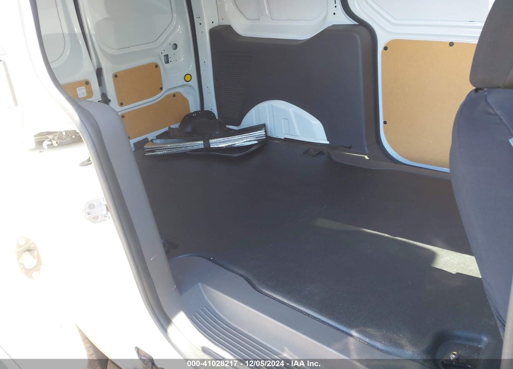 2019 FORD TRANSIT CONNECT XL VIN: NM0LS7E28K1405267