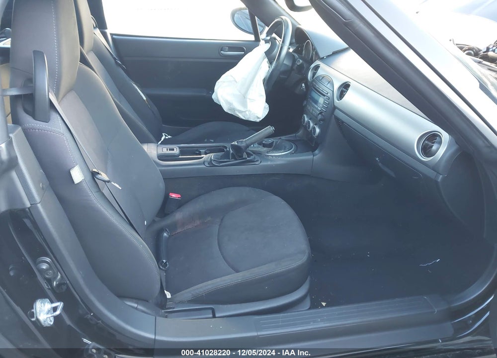 2012 MAZDA MX-5 MIATA TOURING VIN: JM1NC2MF6C0221498