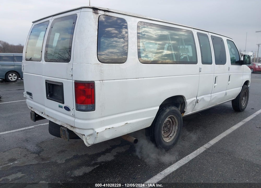 2011 FORD E-350 SUPER DUTY XLT VIN: 1FBSS3BLXBDB12607