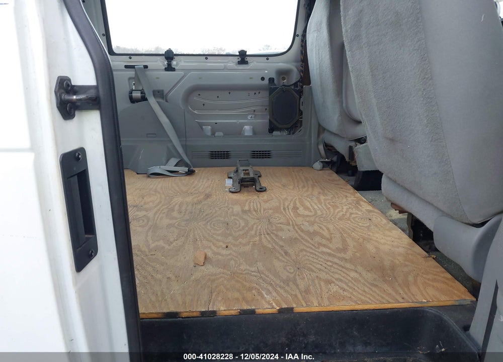 2011 FORD E-350 SUPER DUTY XLT VIN: 1FBSS3BLXBDB12607
