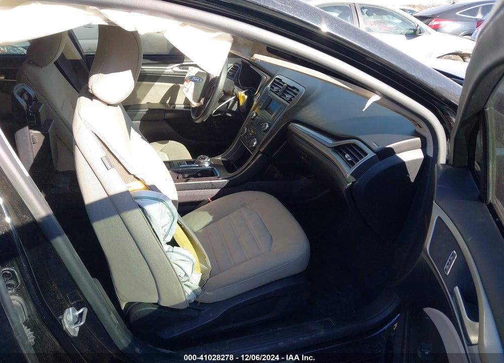 2018 FORD FUSION HYBRID S VIN: 3FA6P0UU3JR141932