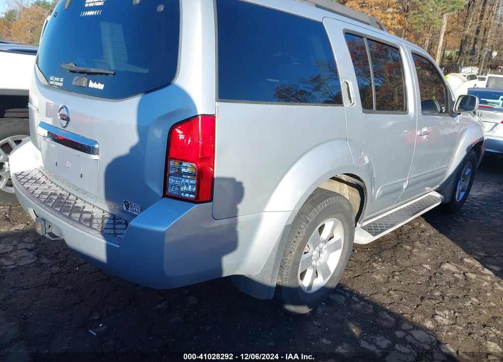 2011 NISSAN PATHFINDER SV VIN: 5N1AR1NN9BC600579