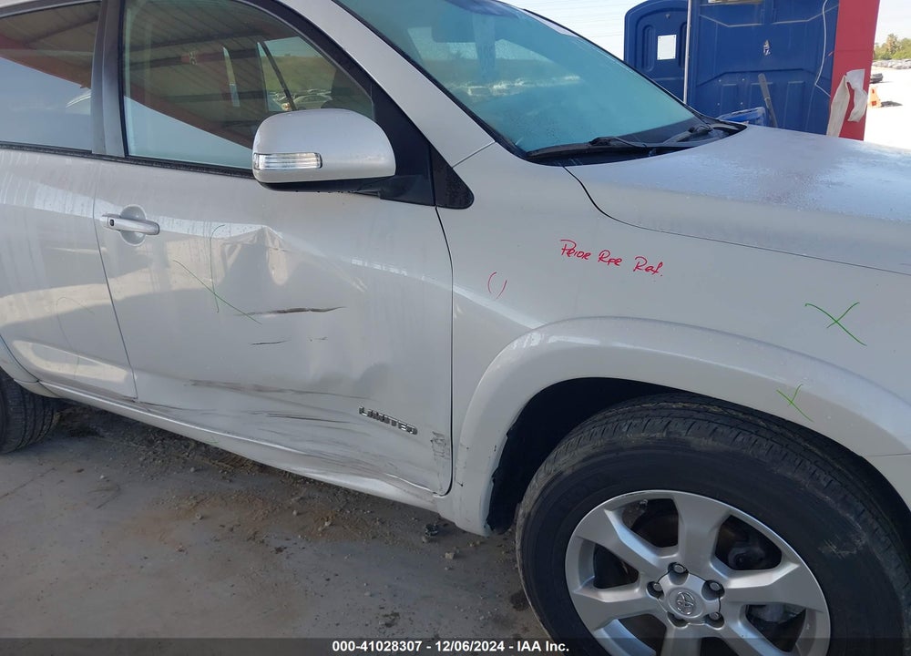 2011 TOYOTA RAV4 LIMITED VIN: 2T3DF4DV9BW082449