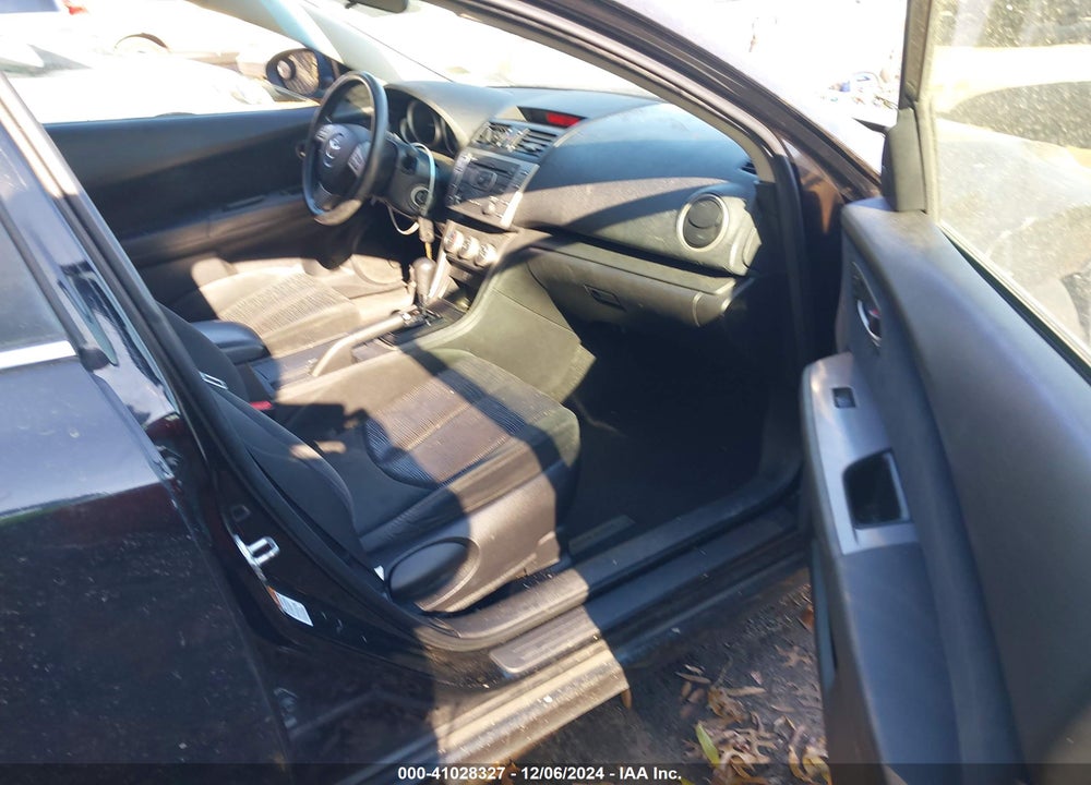 2010 MAZDA 6 I SPORT VIN: 1YVHZ8BH6A5M03697