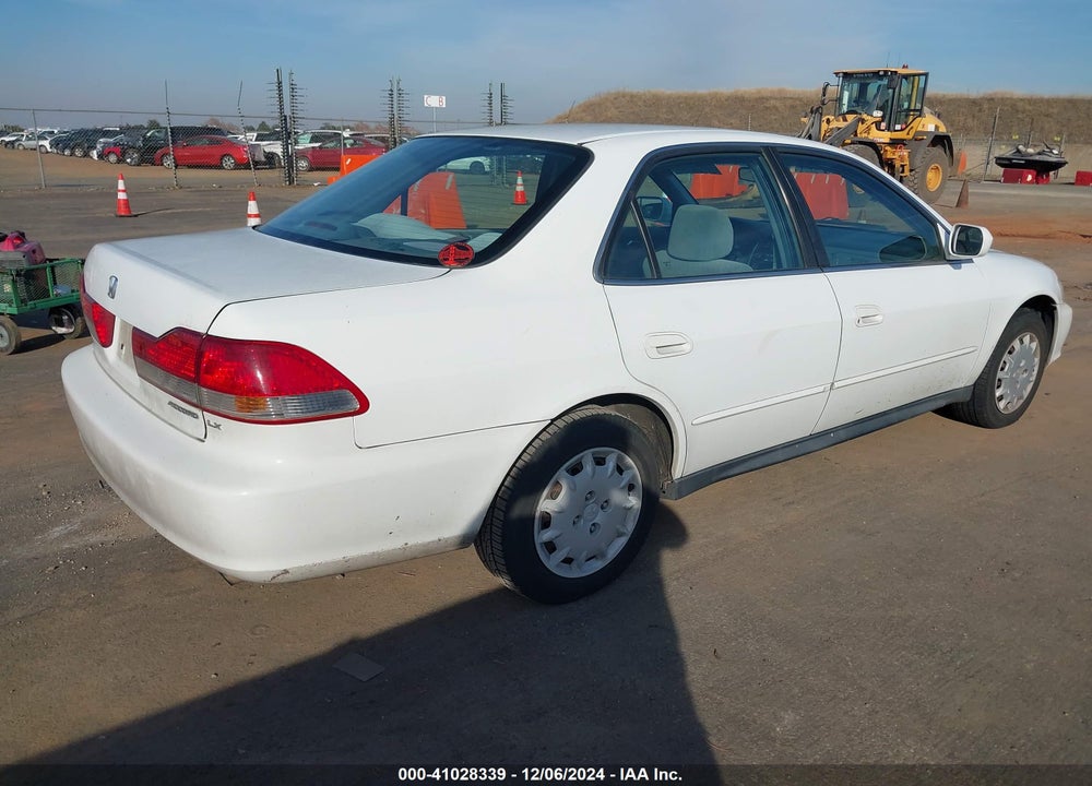 2001 HONDA ACCORD 2.3 LX VIN: 1HGCG66571A002033