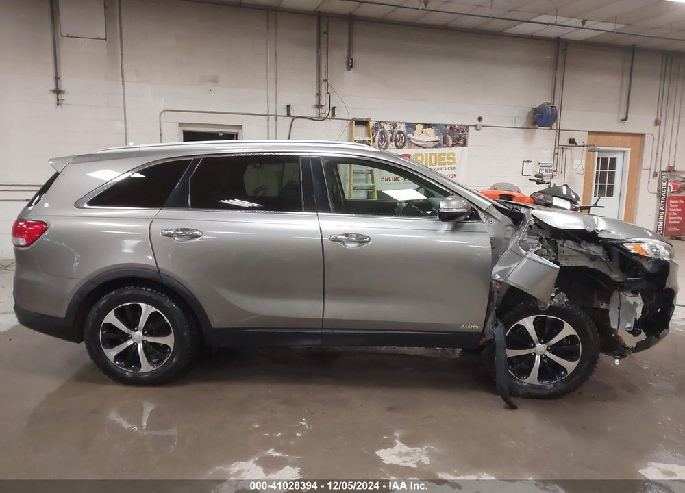 2016 KIA SORENTO 2.0T EX VIN: 5XYPHDA17GG022717