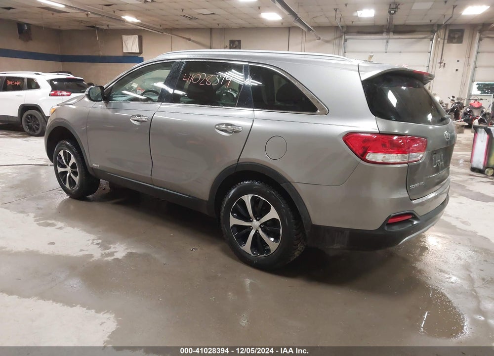 2016 KIA SORENTO 2.0T EX VIN: 5XYPHDA17GG022717