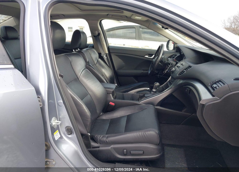 2013 ACURA TSX 2.4 VIN: JH4CU2F46DC014382