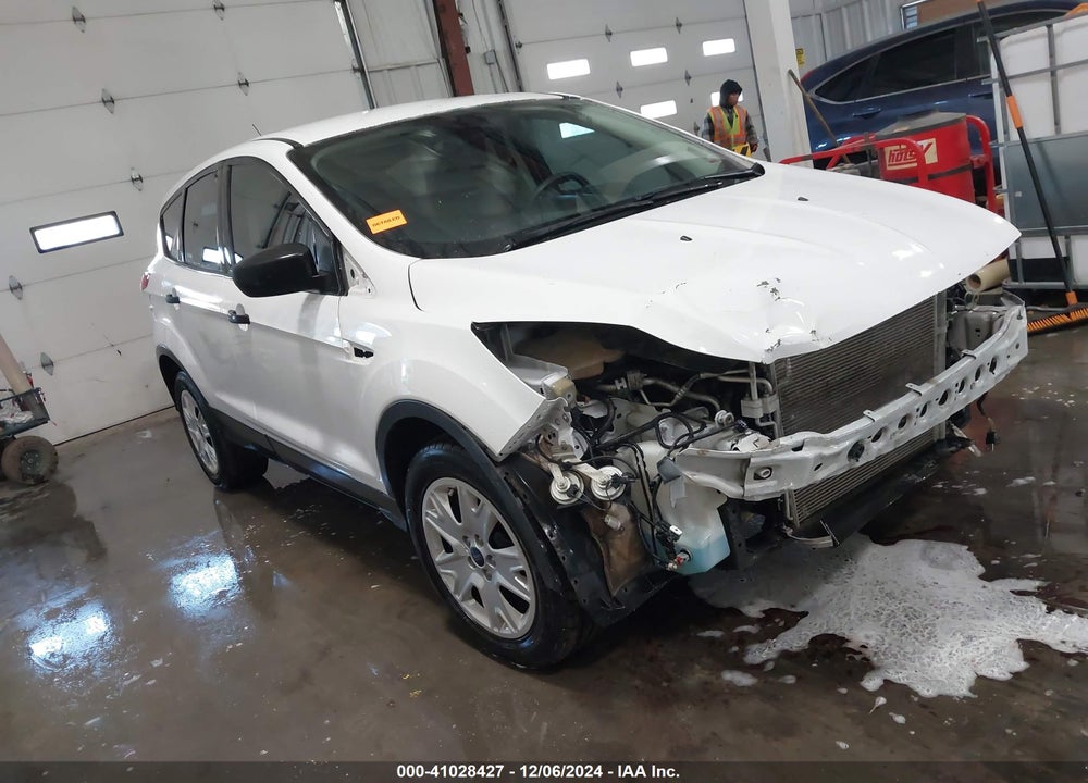 2016 FORD ESCAPE S VIN: 1FMCU0F71GUC58516