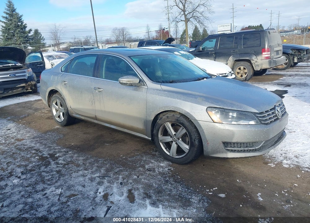 2012 VOLKSWAGEN PASSAT 2.0L TDI SE VIN: 1VWBN7A32CC033397