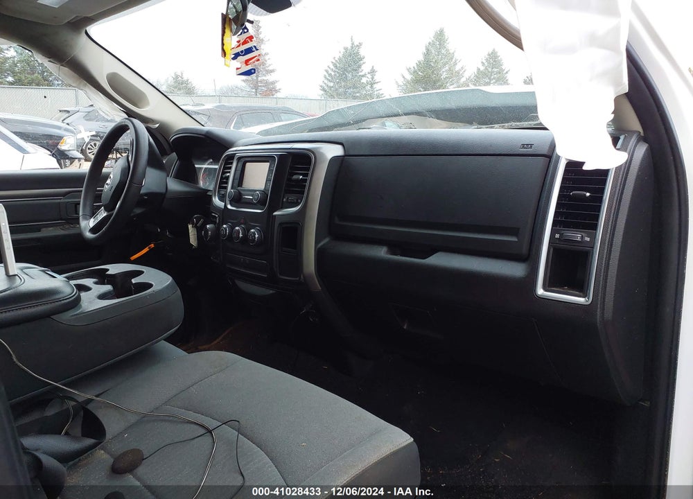 2021 RAM 1500 CLASSIC SLT 4X4 6'4 BOX VIN: 1C6RR7TT3MS516964