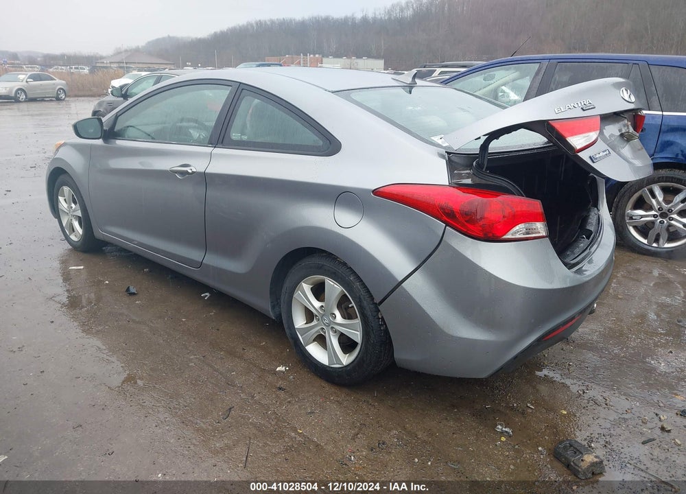 2013 HYUNDAI ELANTRA GS VIN: KMHDH6AE9DU005277