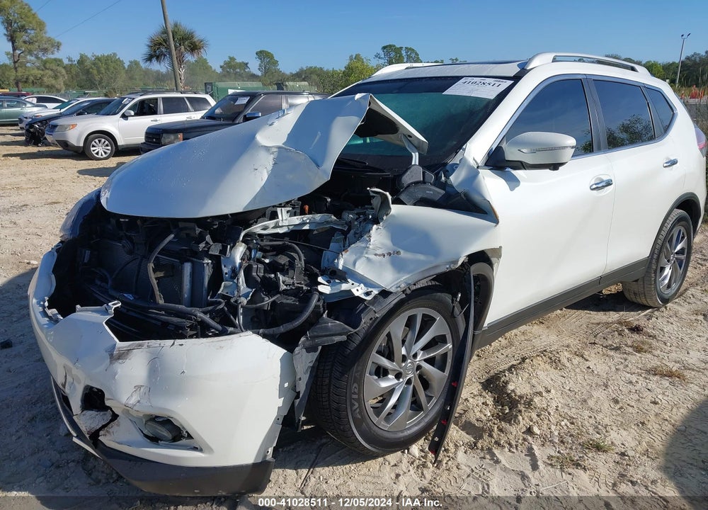 2015 NISSAN ROGUE SL VIN: 5N1AT2MT0FC882298