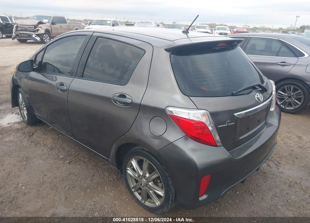 2013 TOYOTA YARIS SE VIN: JTDKTUD39DD552218