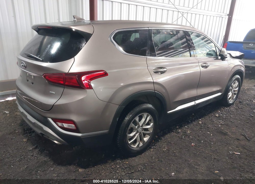 2019 HYUNDAI SANTA FE SEL VIN: 5NMS3CAD5KH053878