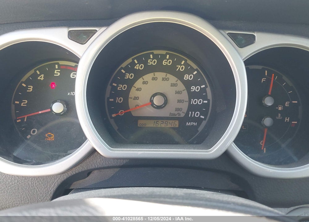 2004 TOYOTA 4RUNNER SR5 SPORT V8 VIN: JTEBT14R548010394