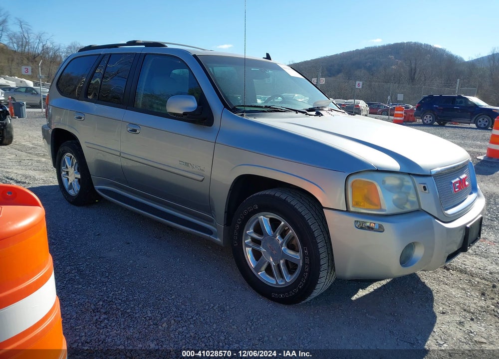 2006 GMC ENVOY DENALI VIN: 1GKES63M662124096