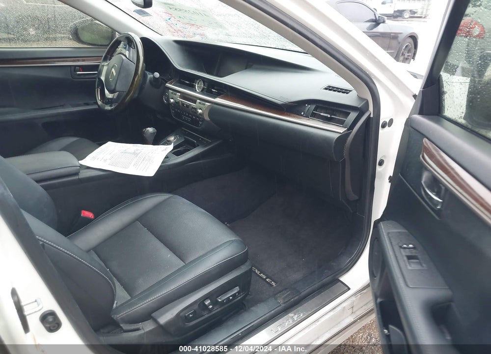2015 LEXUS ES 350 VIN: JTHBK1GG8F2201667