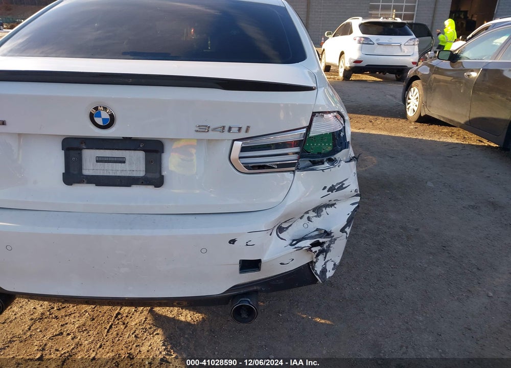 2017 BMW 340I XDRIVE VIN: WBA8B7G39HNT70994