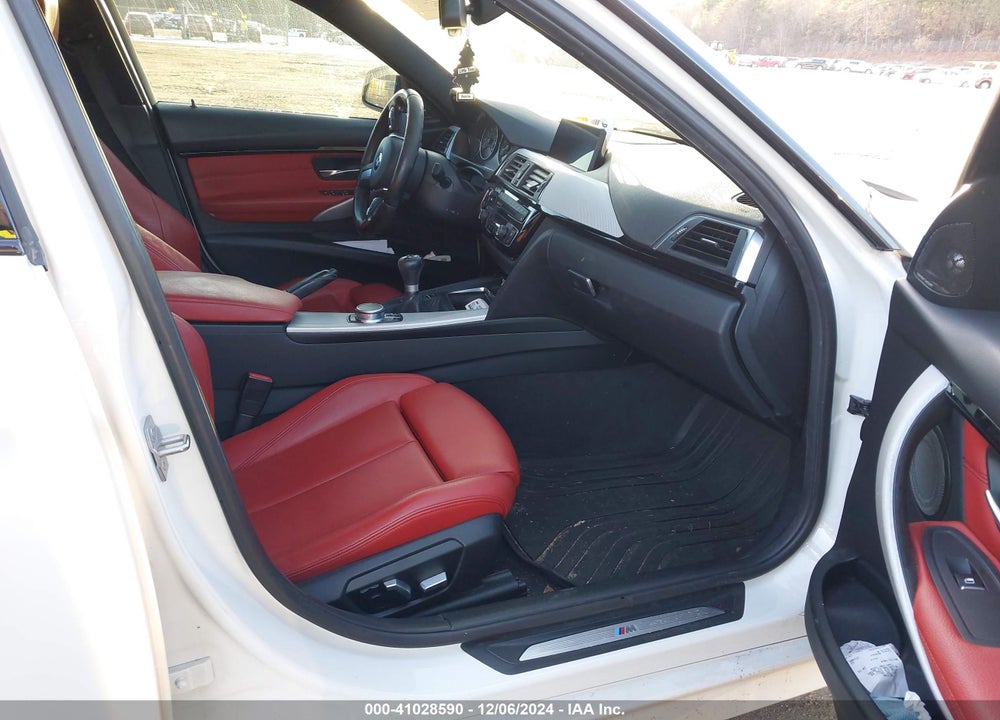 2017 BMW 340I XDRIVE VIN: WBA8B7G39HNT70994