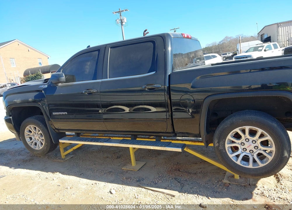 2017 GMC SIERRA 1500 SLE VIN: 3GTU2MEC7HG275586