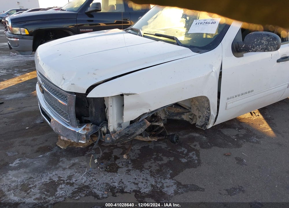 2012 CHEVROLET SILVERADO VIN: 3GCPKSE70CG102845
